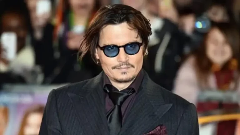 gran-susto-para-johnny-depp-un-hombre-ingreso-a-su-casa-y-tuvo-que-sacarlo-la-policia-1148731