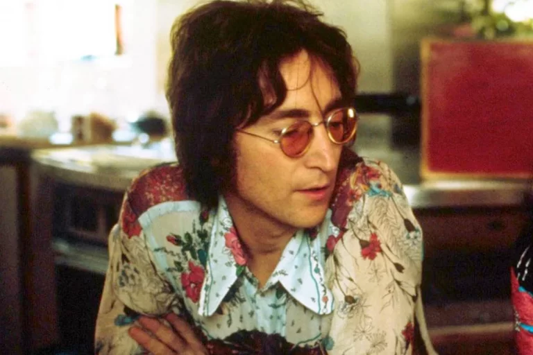 john-lennon-2