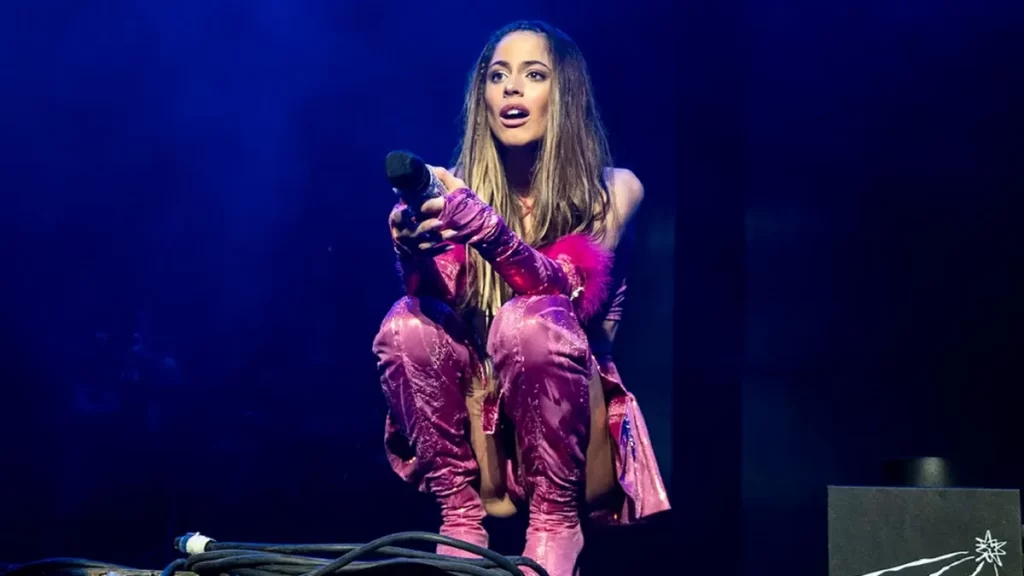 tini-stoessel