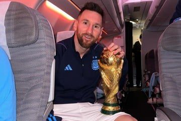 La Selección llega a la Argentina: seguí en vivo el vuelo de los campeones del mundo