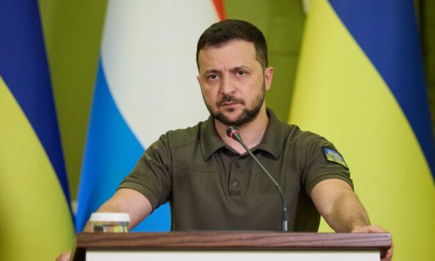 Zelenski subrayó que Ucrania necesita más armas y entregas más rápidas