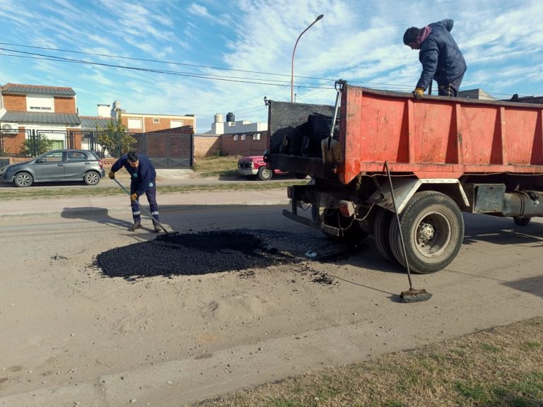 bacheo av tucumán (1)