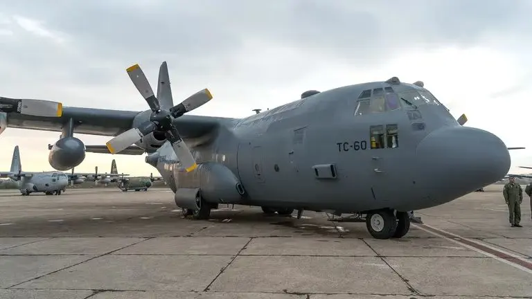 FUERZA-AEREA-ARGENTINA-AVION-HERCULES.jpg