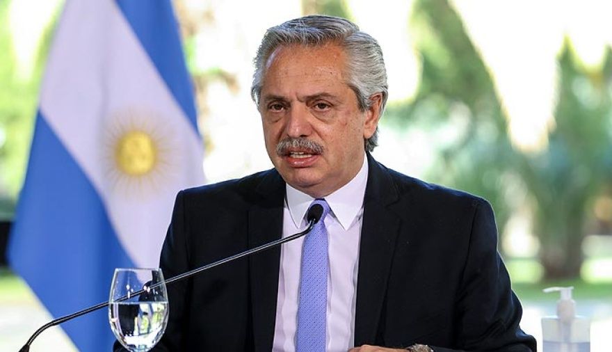 20231119210421_alberto