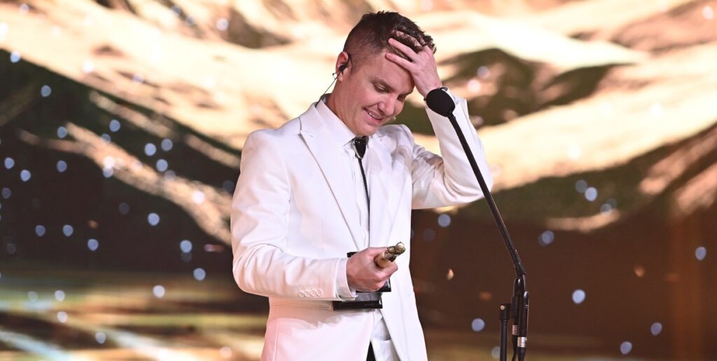 DSi1p2HtQ_1256x620__2