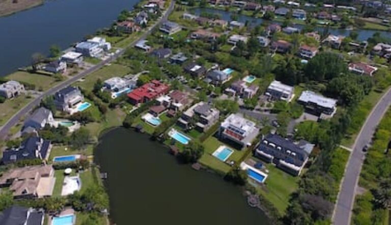 d04e09e4db0856bcc08de53a52bf7f9d2bd6268d